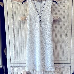 White sleeveless stretchy summer dress